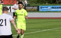 AFC Nové Mesto n/V : OFK Baník Lehota pod Vtáčnikom 3:2 (0:1)