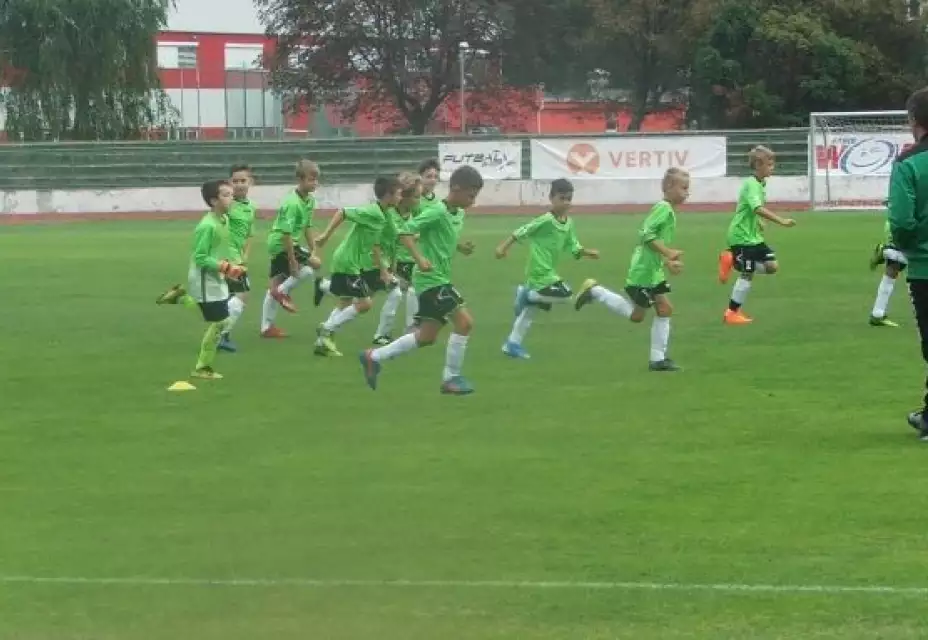 U10 AFC Nové Mesto n/V : MŠK Považská Bystrica 7:5 (5:3)