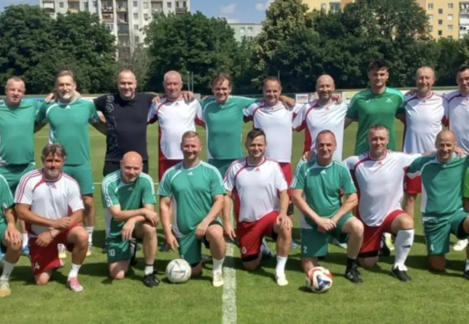 OLD BOYS 2026