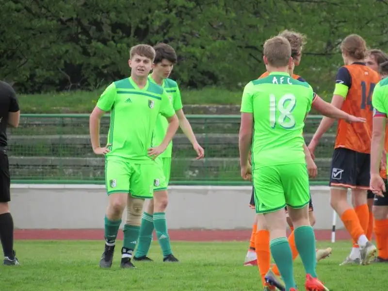 U19 AFC Nové Mesto n/V : FKM Nové Zámky 3:2 (1:1)
