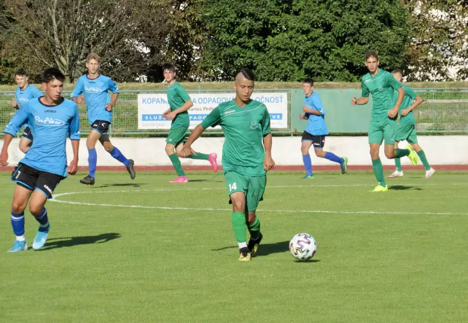 U17 AFC - U19 Beckov 4:3 (2:1)
