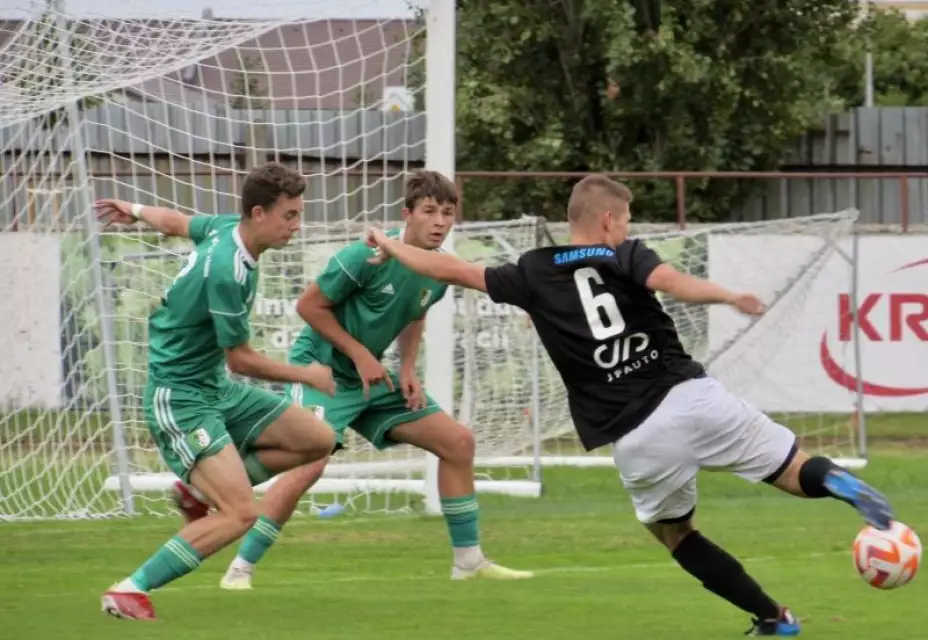 FC Slovan Galanta : AFC Nové Mesto n/V 4:0 (2:0)