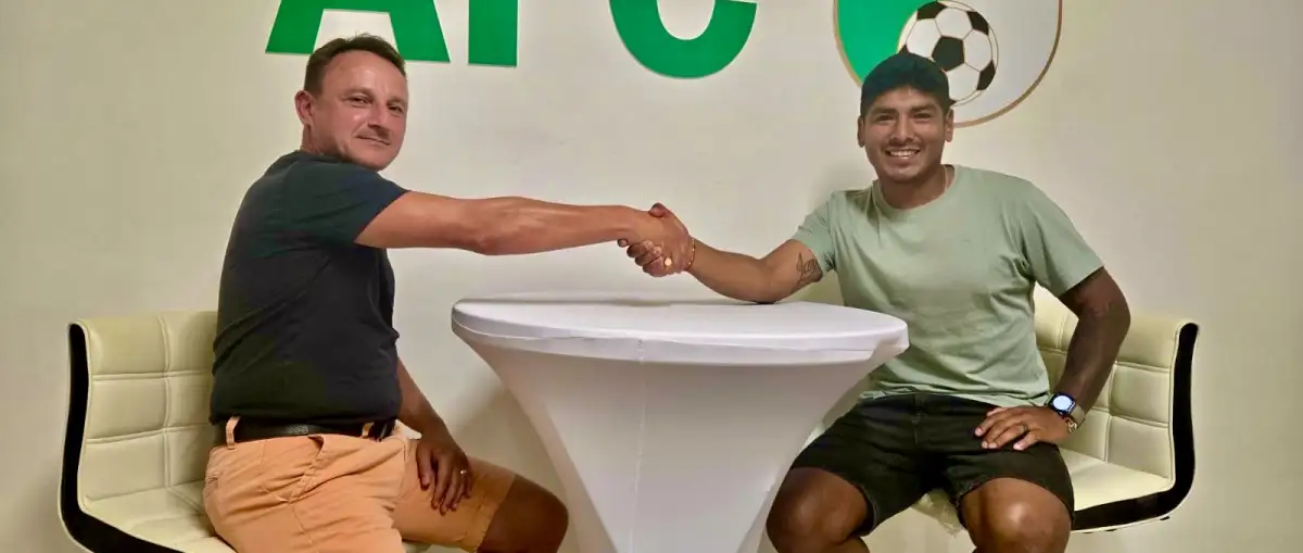 Aldo Omar Baez v drese AFC
