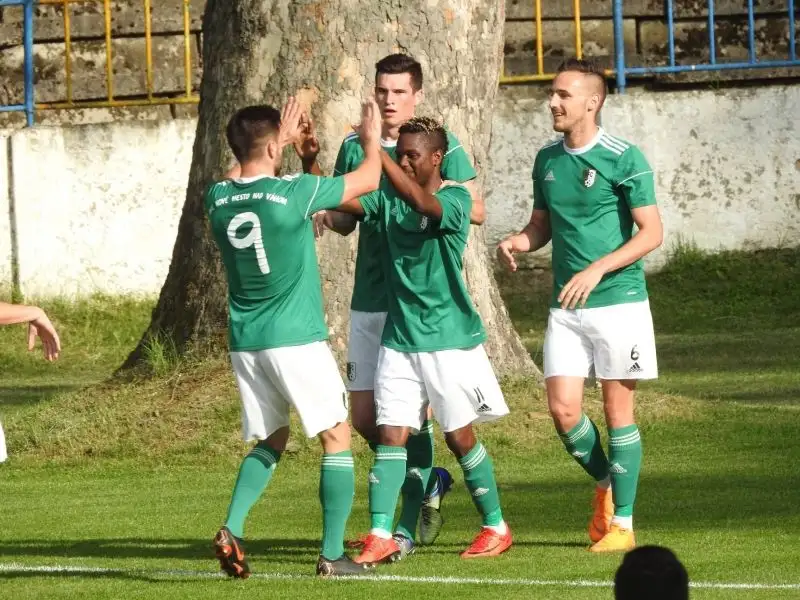 Slavoj Trebišov : AFC  2:4 (1:2) Solano 2 góly a asistencia