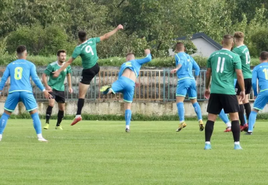 FK Slovan Duslo Šaľa : AFC Nové Mesto n/V 3:2 (3:1)