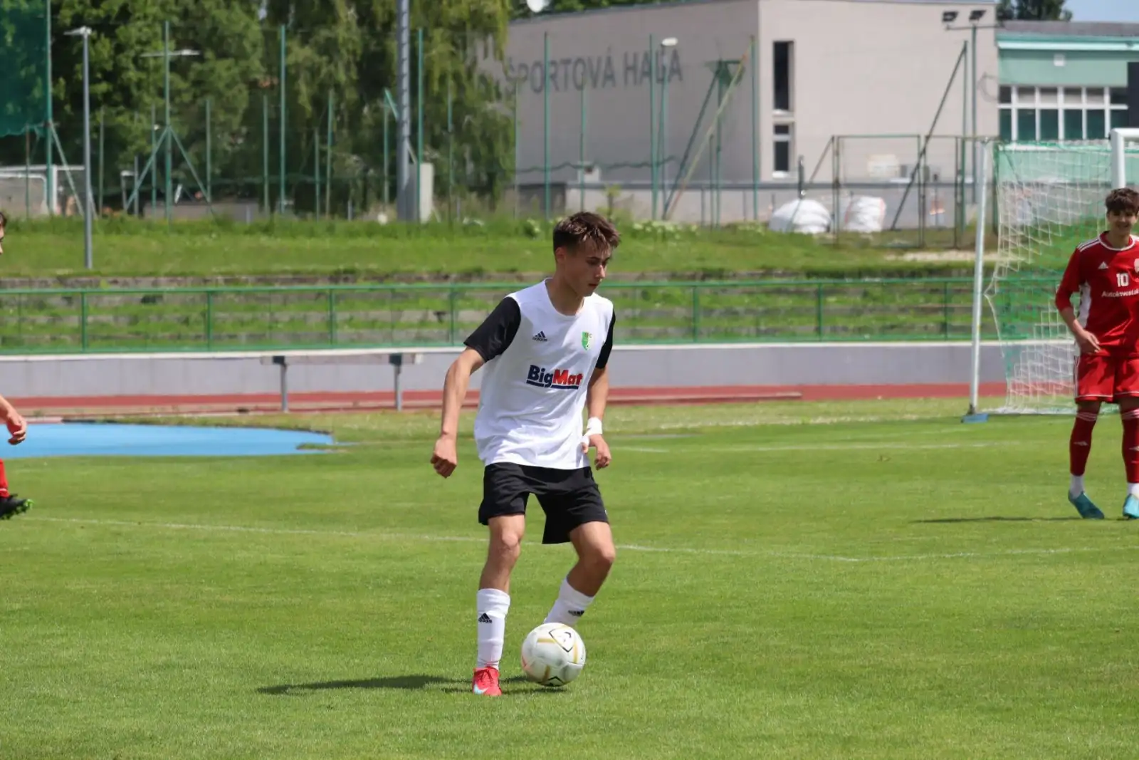 U19 FK N.Dubnica - AFC 0:4 (0:1) Mužstvo predviedlo tímový výkon