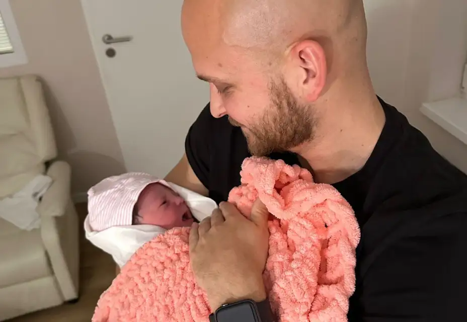 Martin Šebek má dnes veľký dôvod na radosť.