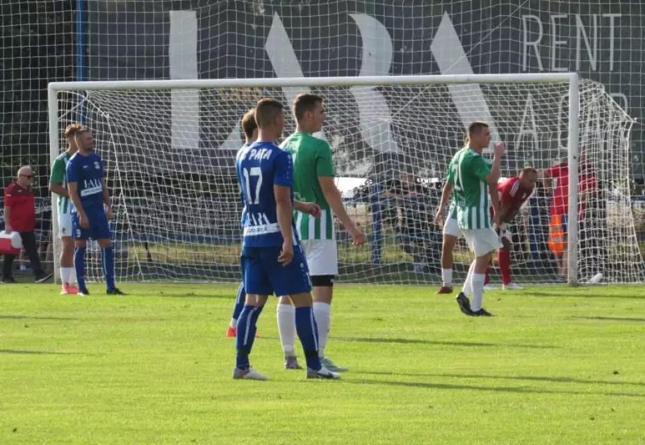 FC Pata : AFC Nové Mesto n/V 1:0 (0:0)