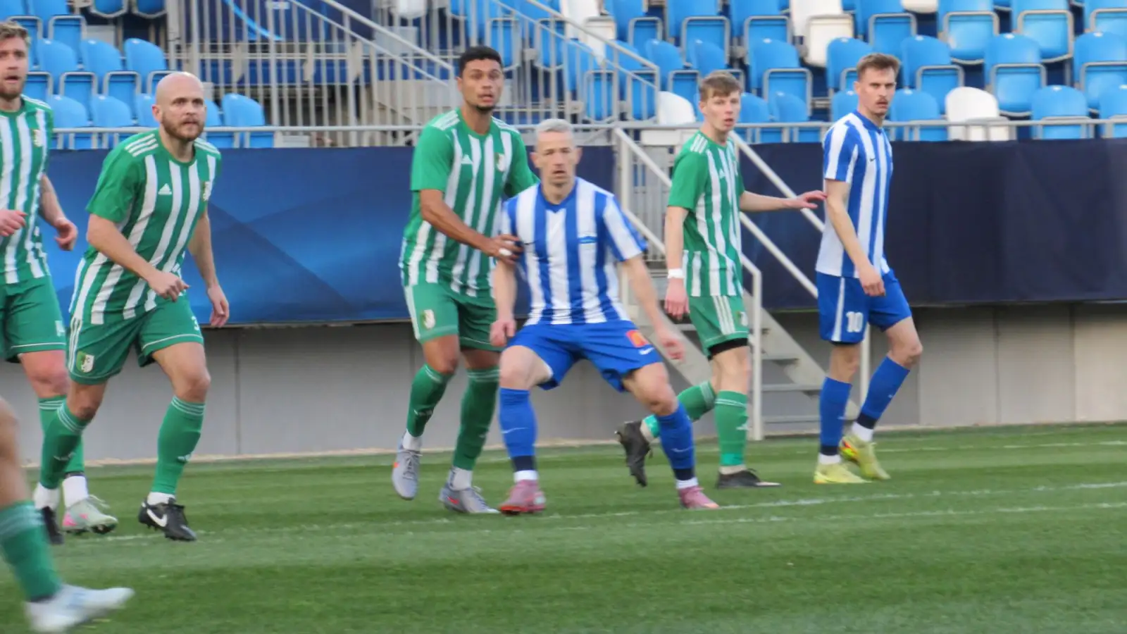 FC Nitra - AFC 3:0 (2:0) Nitra nemá čo v tejto súťaži robiť