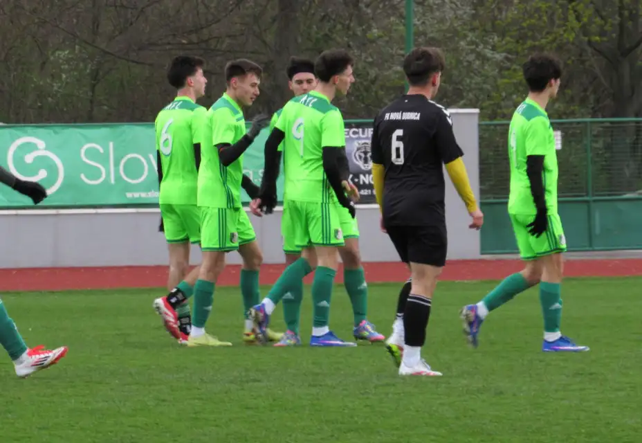 U19 AFC - FK Nová Dubnica 6:0 (3:0) Súperovi sme nedali žiadnu šancu a zaslúžene sme vyhrali